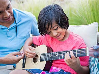 乐山吉他辅导老师哪里找？